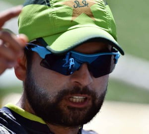 No Place for Old Men; Stupid Stars