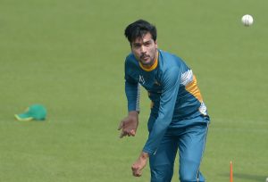 Amir to play County Cricket