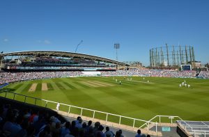 Younis, Shafiq lift Pakistan at The Oval