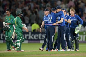 England drowns Pakistan at Trent Bridge