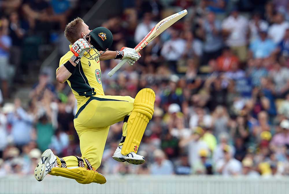 Warner century as Australia reclaim series over N. Zealand