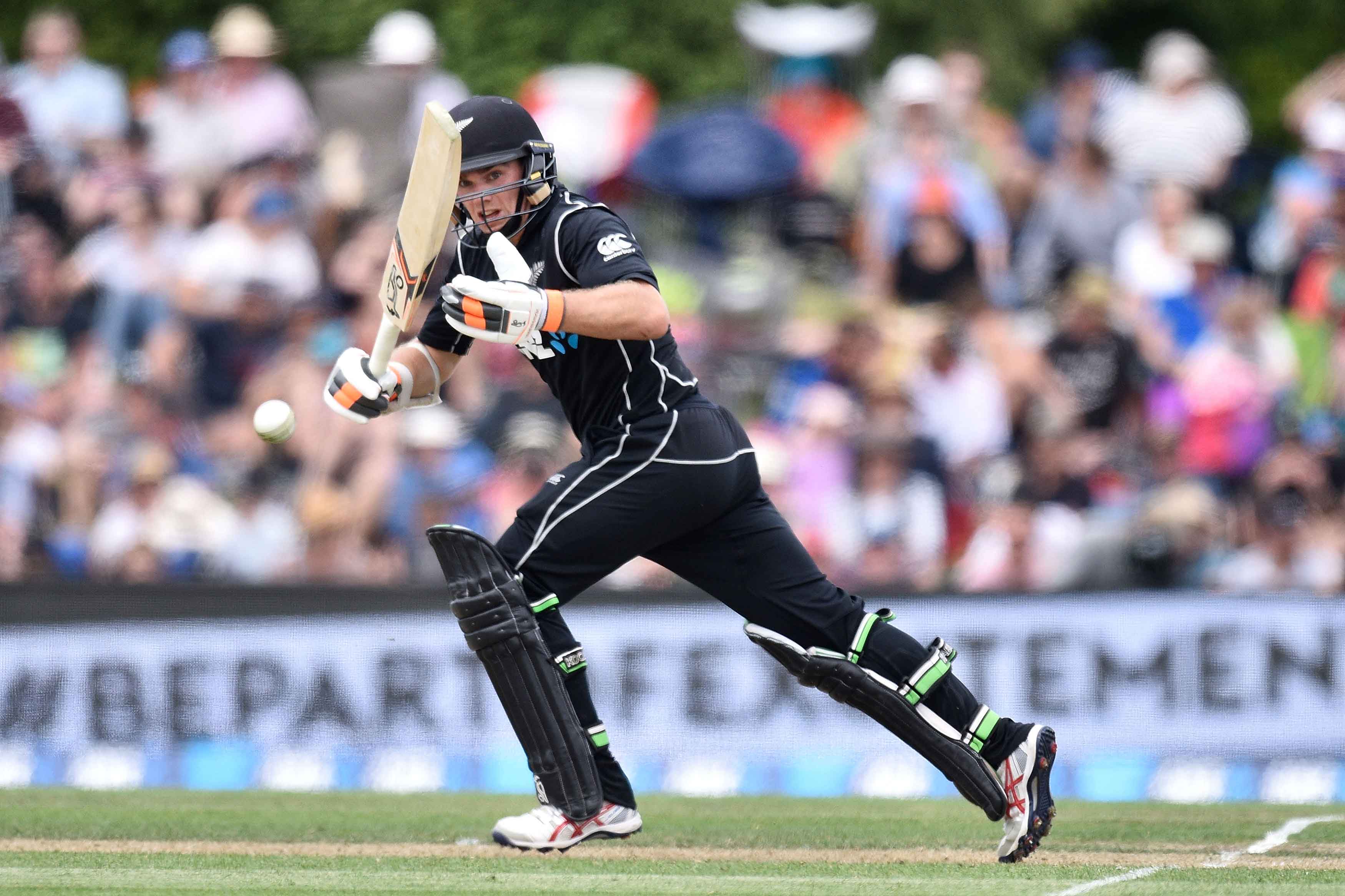 Latham’s ton leads New Zealand to comprehensive win