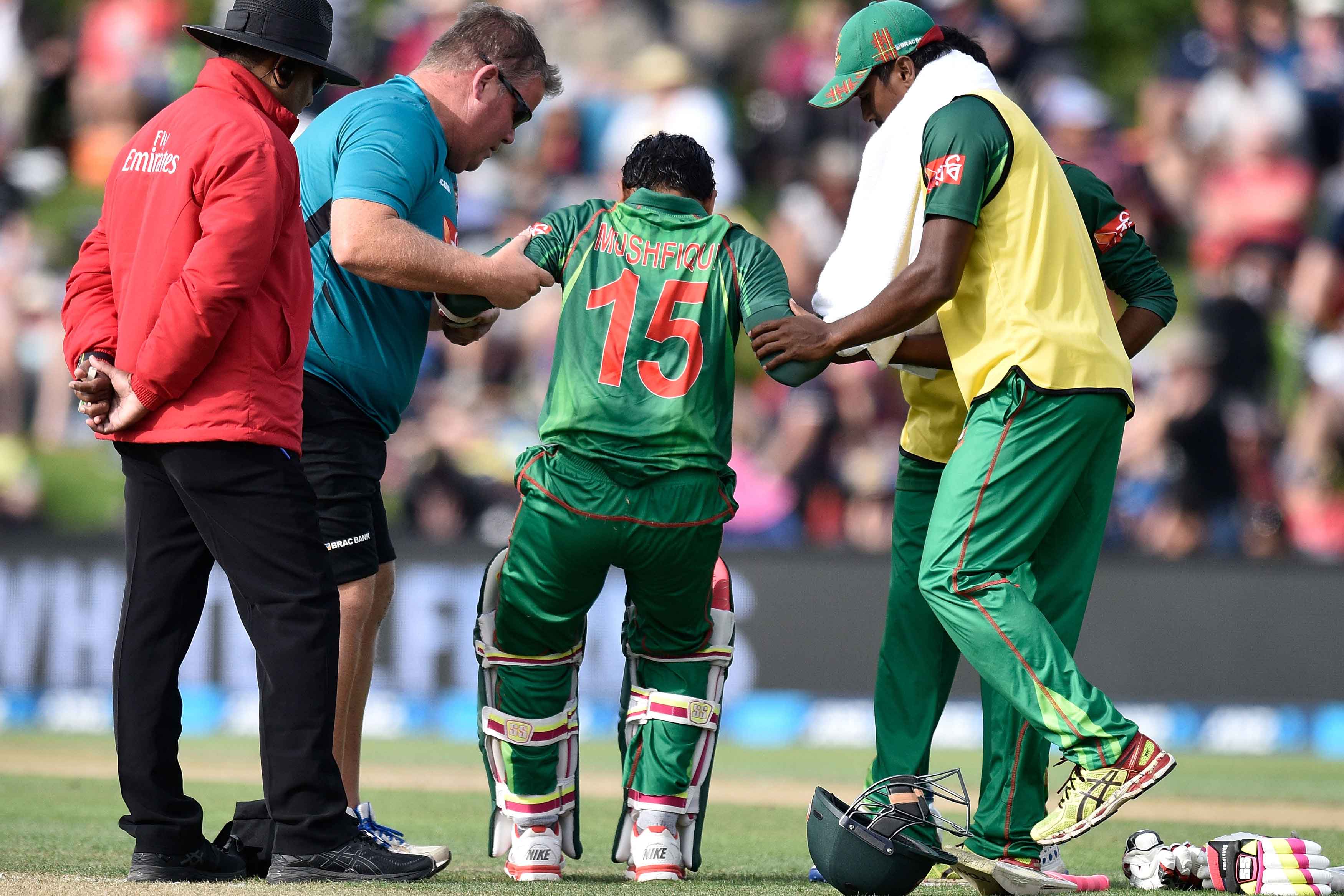 Bangladesh ‘keeper Mushfiqur out of ODI series