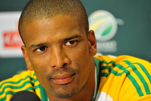 South African star Philander signs for Sussex
