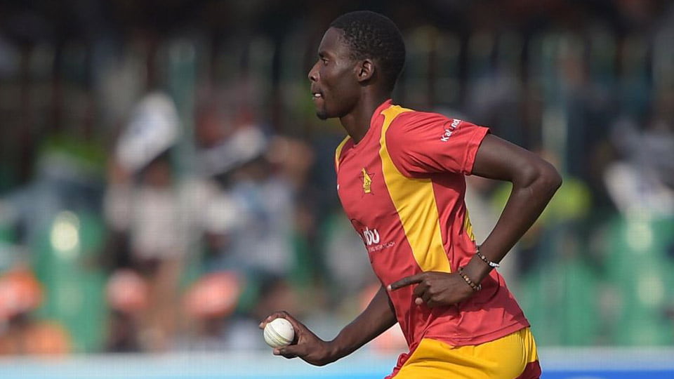 Zimbabwe thrash Afghanistan to draw level