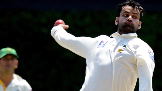 Hafeez undergoes bowling action test