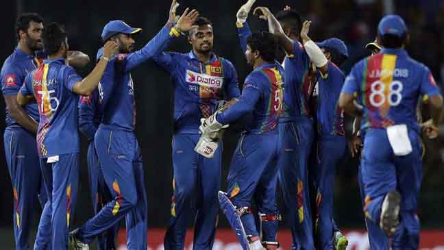 Sri Lanka hikes cricket wages by 34 percent