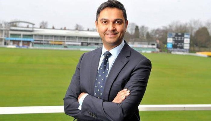 Can Someone Tell Wasim Khan to first take stance, then speak