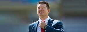 Graeme Smith signs up for full term as CSA director